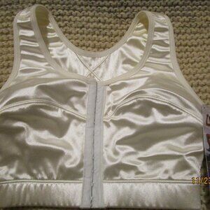 Ivory Enell High Impact Sports Bra, Size 0